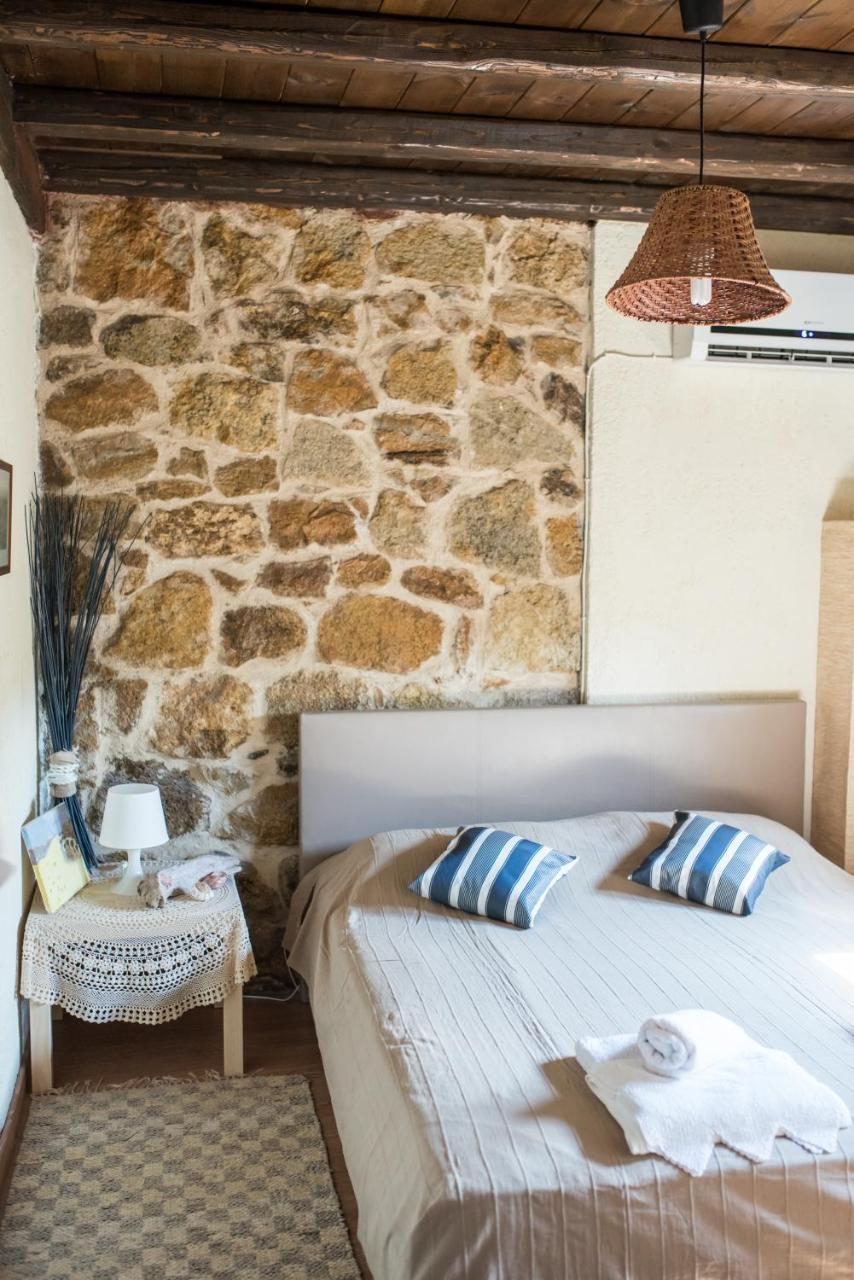 Stone Villas Nea Roda Exteriér fotografie
